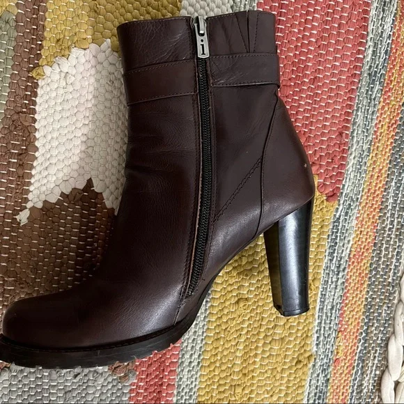 Genuine leather brown high-heeled booties size 39EU (8.5 US) - Picture 5 of 14